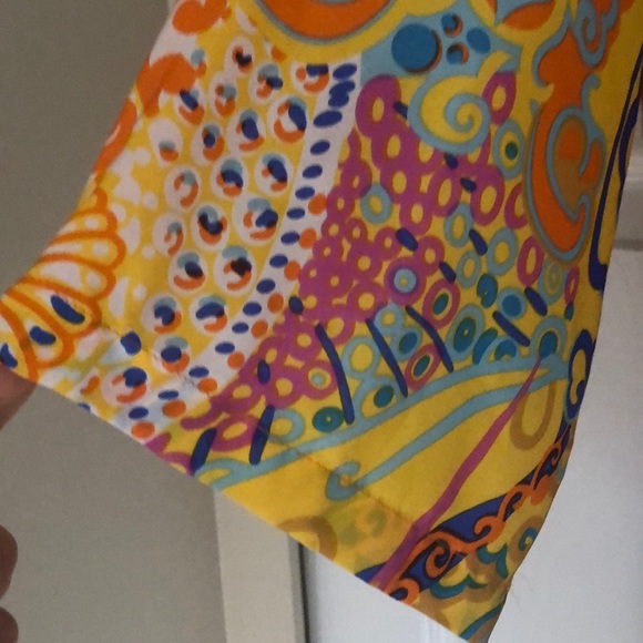 Beautiful silk dress.This is European size 36 - Picture 5 of 6